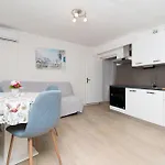 Apartament Mirkovic *