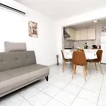 Mirkovic Apartment