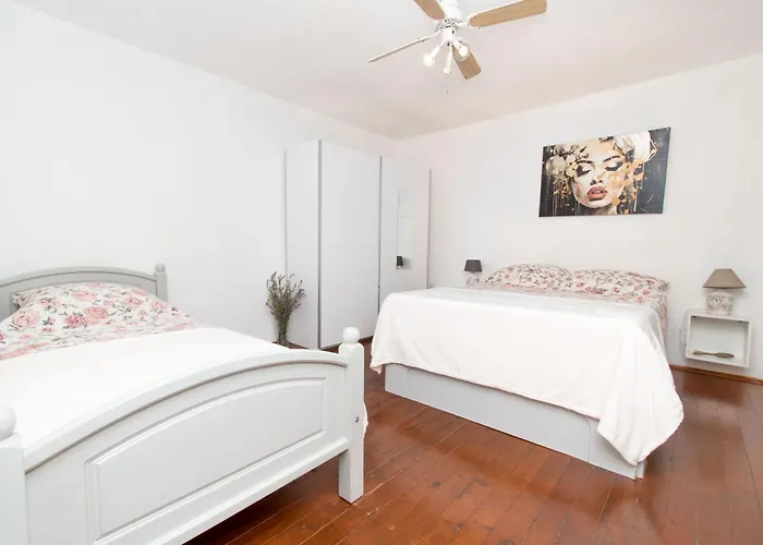 Apartamento Mirkovic